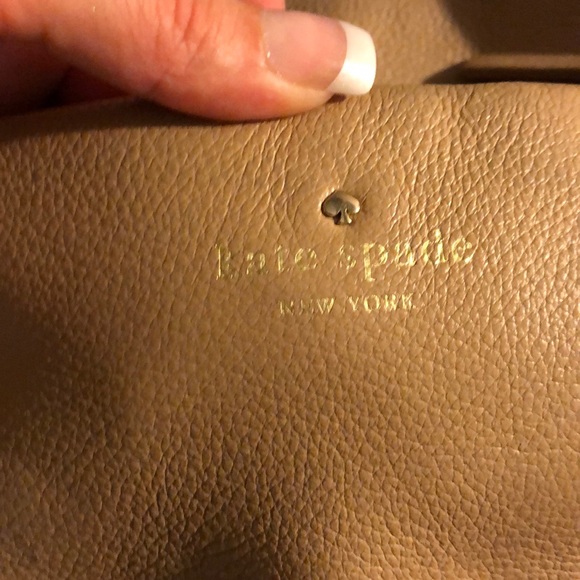 ADORABLE KATE SPADE PURSE! - Picture 2 of 5